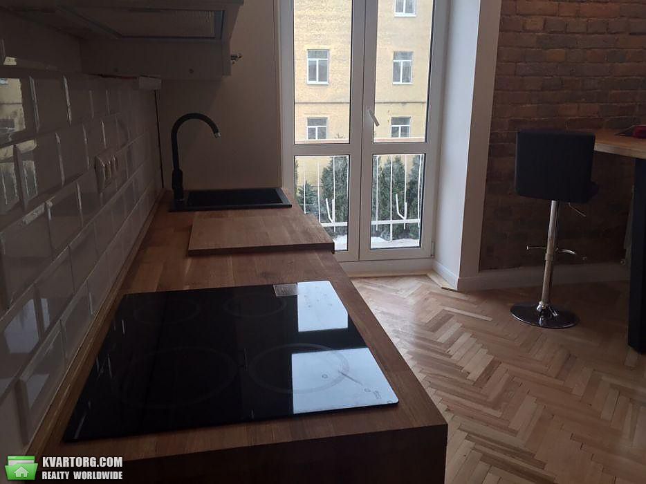 Rent out 2-room apartment. Киев,  Богдана Хмельницкого — photo 5