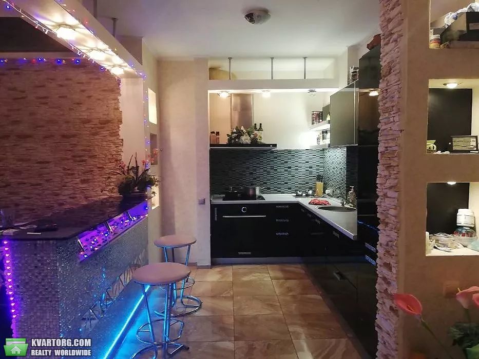 Rent out 2-room apartment. Киев, Днепровская набережная — photo 4