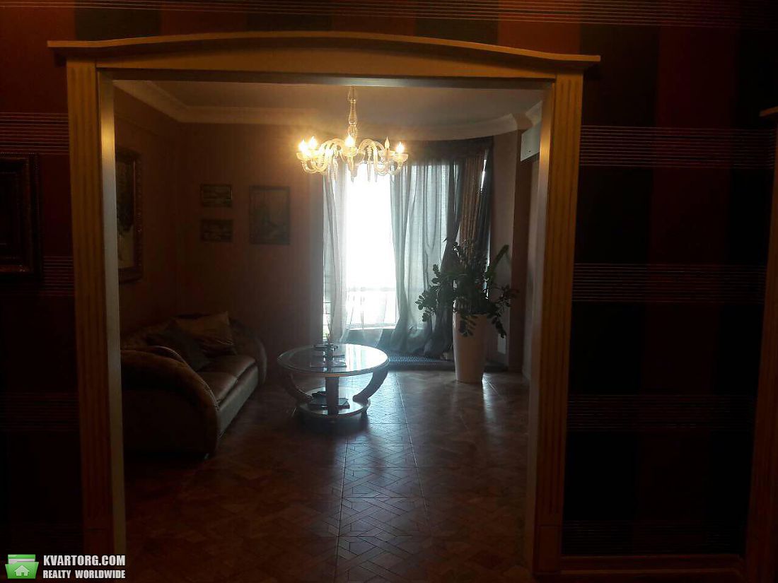 Sell 2-room apartment. Киев,  Барбюса — photo 4