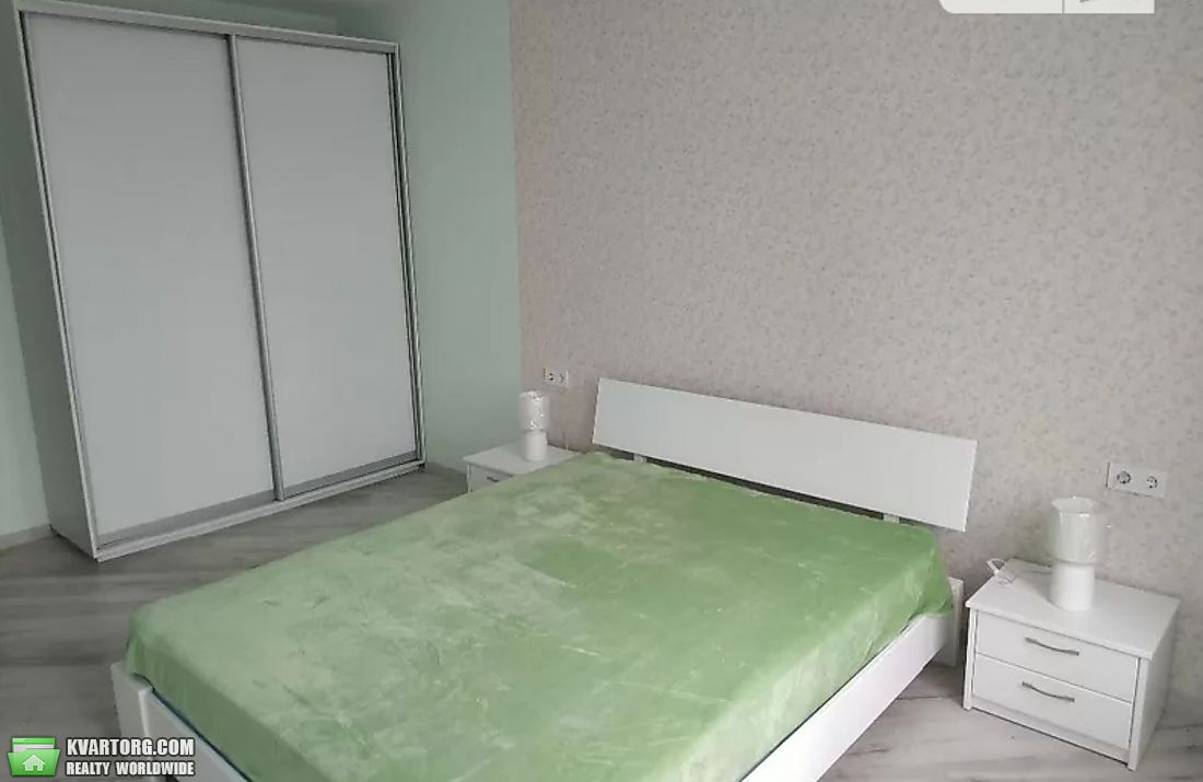 Rent out 2-room apartment. Киев,  Оболонский пр — photo 2