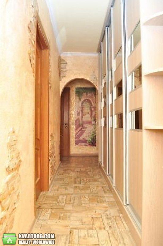 Sell 3-room apartment. Киев,  Героев Днепра — photo 9