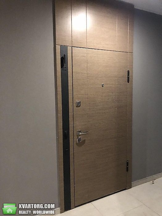 Sell 2-room apartment. Киев,  Салютная — photo 3