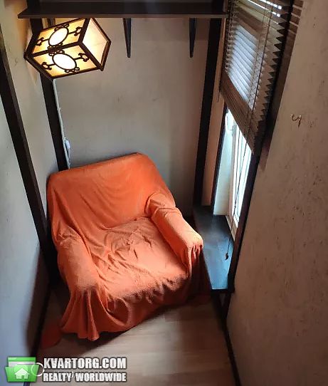 Rent out 2-room apartment. Киев,  Садовая — photo 2