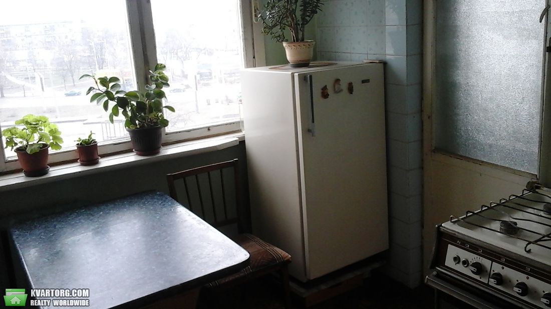 Sell 3-room apartment. Киев,  Харьковское шоссе — photo 8