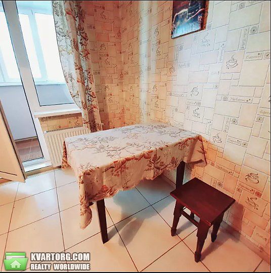Rent out 1-room apartment. Киев,  Чавдар — photo 3