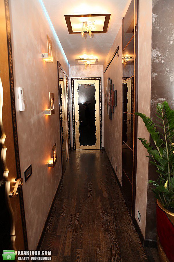 Sell 3-room apartment. Киев,  Драгомирова — photo 9