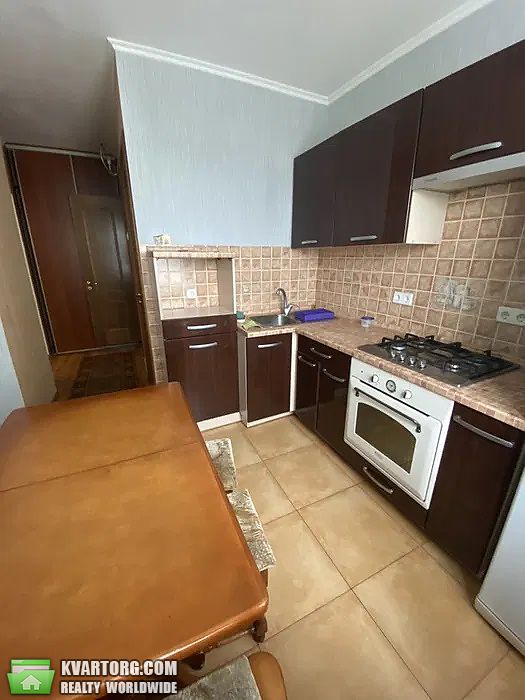 Rent out 2-room apartment. Киев,  Яблонской — photo 1
