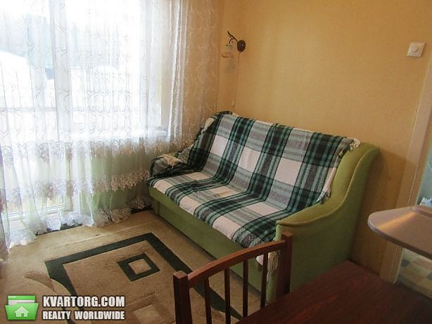 Rent out 2-room apartment. Киев,  Малиновского — photo 4