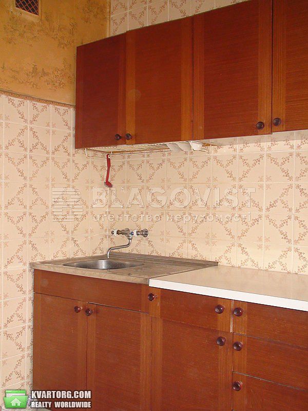 Sell 2-room apartment. Киев,  Владимирская — photo 3