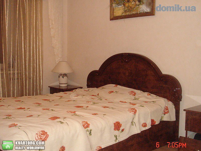 Rent out 3-room apartment. Киев,  Лепсе бул — photo 2