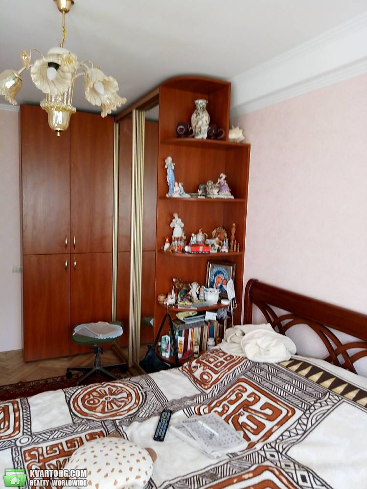 Sell 3-room apartment. Киев,  Кловский спуск — photo 1