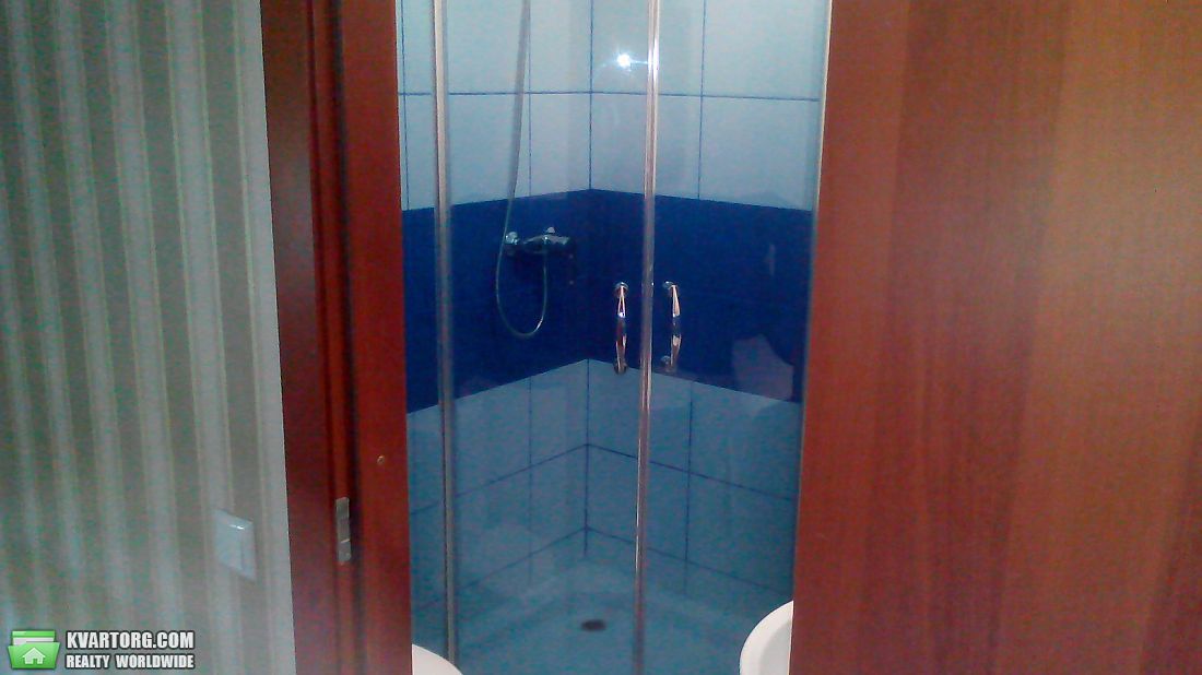 Rent out 1-room apartment. Киев, Ващенко — photo 7