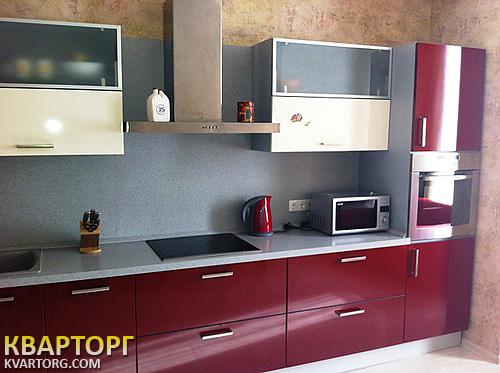 Rent out 1-room apartment. Киев,  Волынская — photo 1