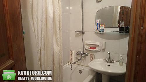 Rent out 3-room apartment. Киев, Тычины — photo 2