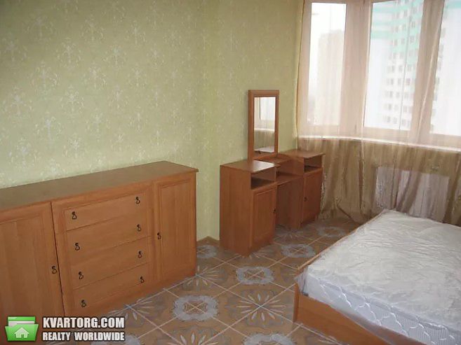 Rent out 2-room apartment. Киев,  Гмыри — photo 3