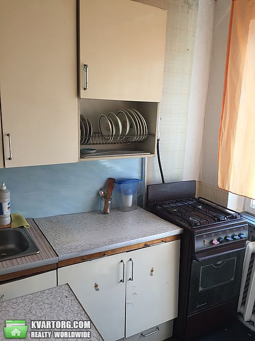 Sell 1-room apartment. Киев,  Миропольская — photo 2