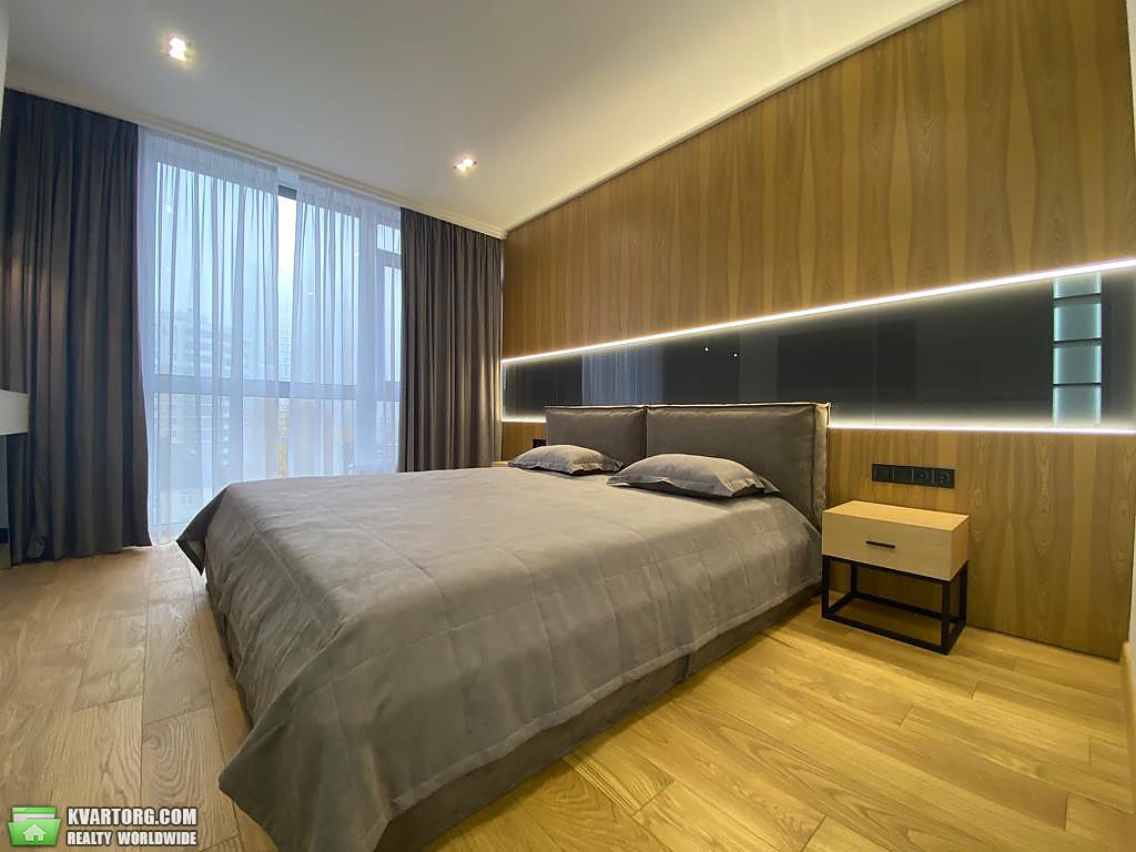 Sell 3-room apartment. Киев,  Предславинская — photo 2