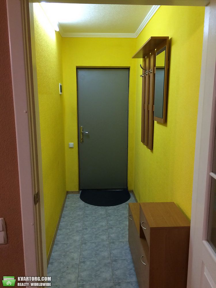 Rent out 2-room apartment. Днепропетровск, Кирова — photo 3