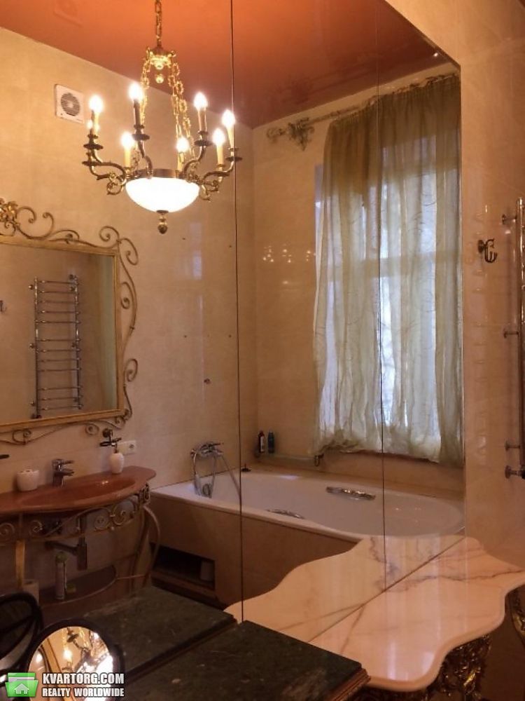 Rent out 3-room apartment. Киев,  Антоновича — photo 3