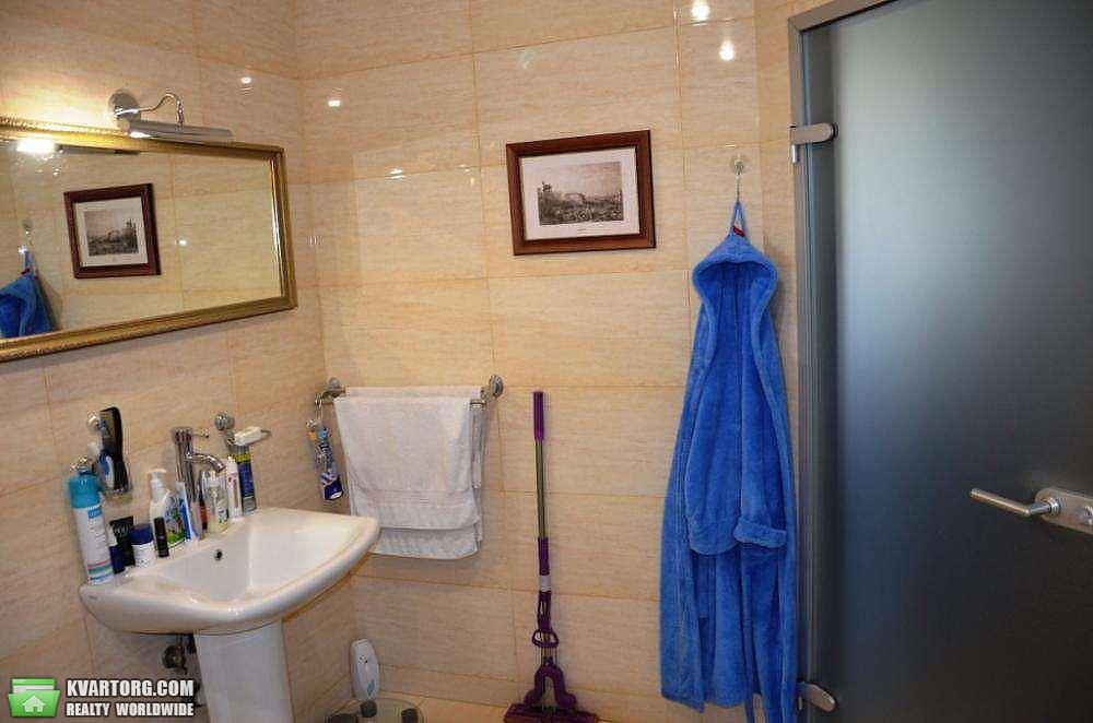 Rent out 2-room apartment. Киев,  Златоустовская — photo 7