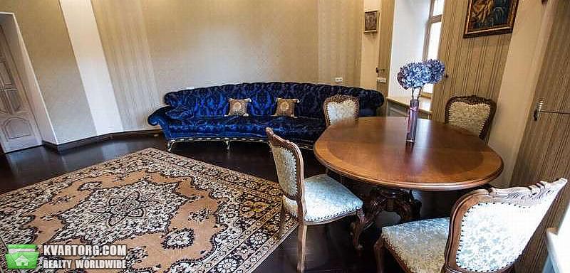Sell 4-room apartment. Киев,  Андреевский спуск — photo 1