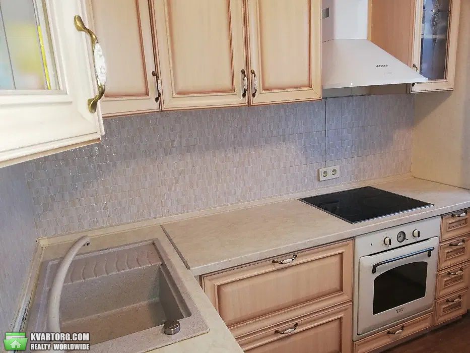 Sell 2-room apartment. Киев,  Симиренко — photo 2