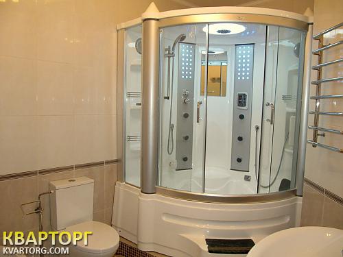 Rent out 3-room apartment. Киев,  Воровского — photo 5