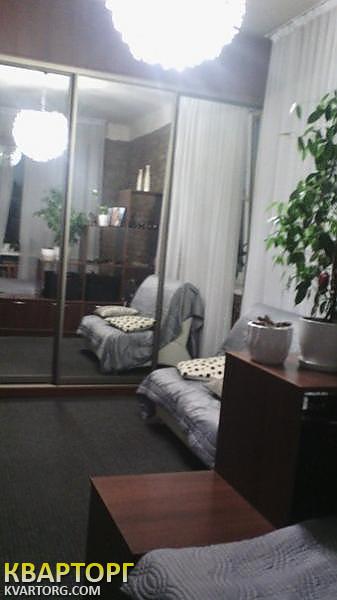 Sell 2-room apartment. Киев,  Шепелева — photo 1