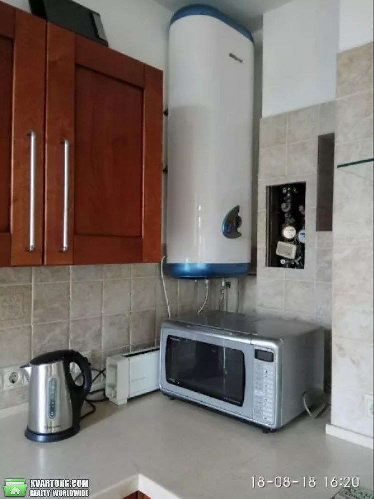 Rent out 4-room apartment. Киев,  Антоновича — photo 7