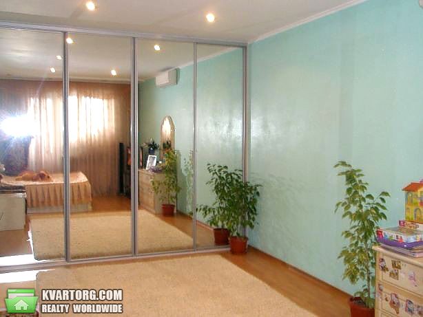 Rent out 1-room apartment. Киев,  Драгоманова — photo 3