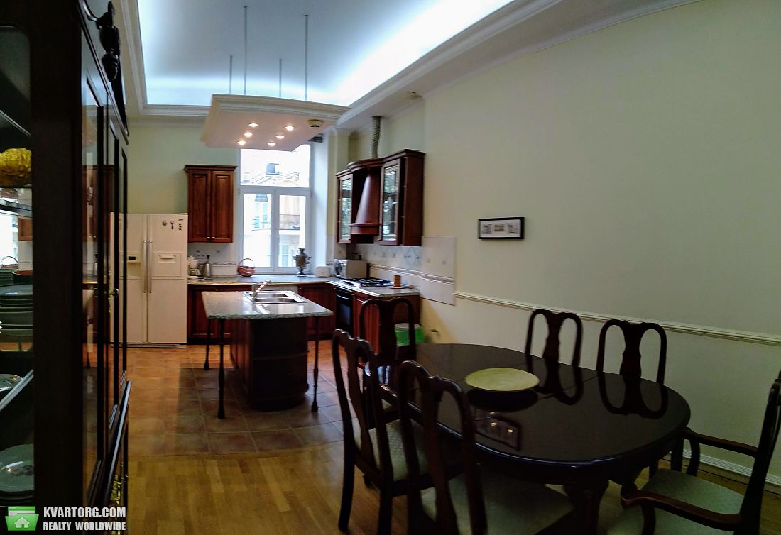 Rent out 2-room apartment. Киев,  Заньковецкой — photo 8
