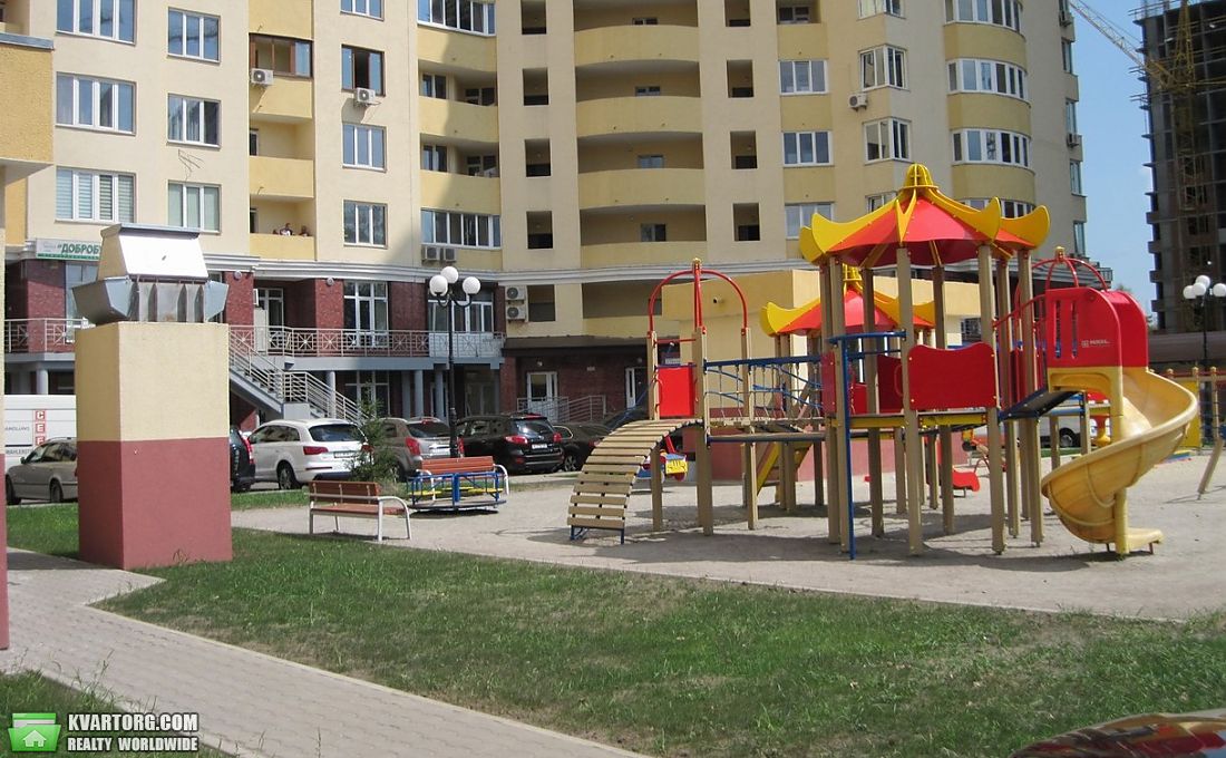 Sell 3-room apartment. Киев,  Трутенко — photo 2