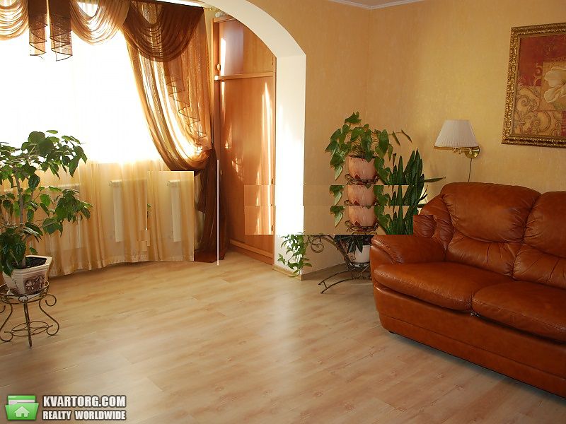 Sell 2-room apartment. Одесса, Рекордная — photo 1