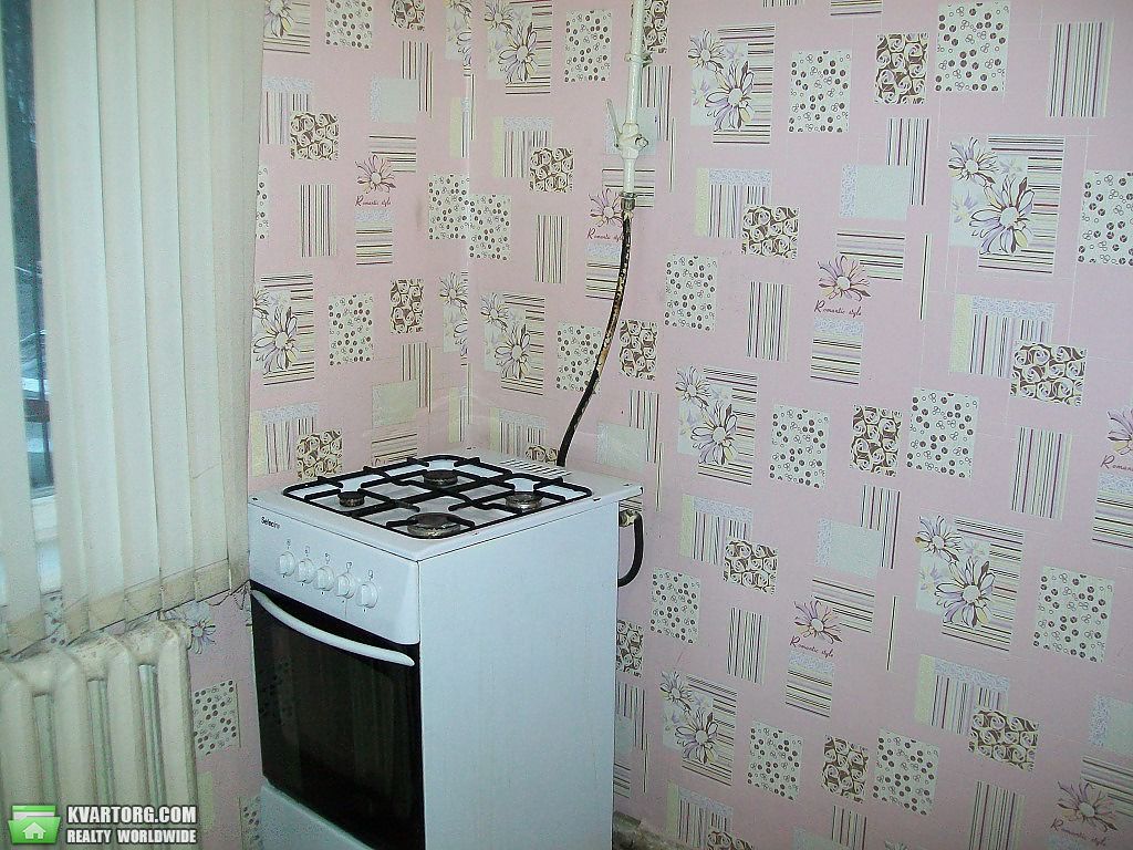 Sell 3-room apartment. Киев,  40-летия Октября просп — photo 6