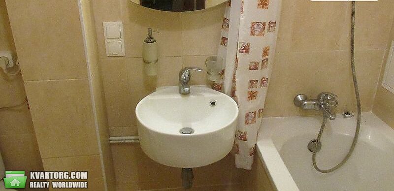 Sell 3-room apartment. Киев,  Пражская — photo 10