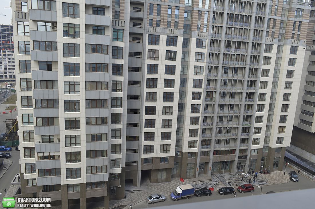 Sell 3-room apartment. Киев,  Драгомирова — photo 5