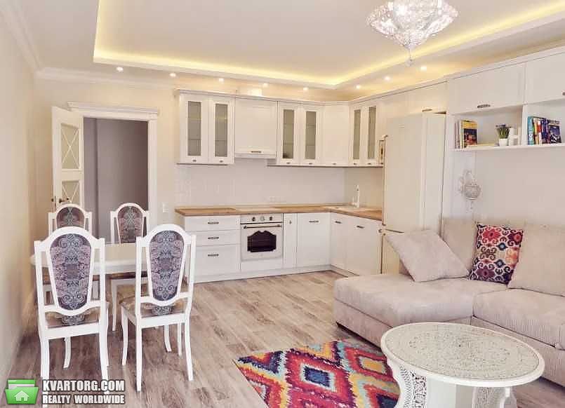 Sell 2-room apartment. Киев, оболонский проспект — photo 1
