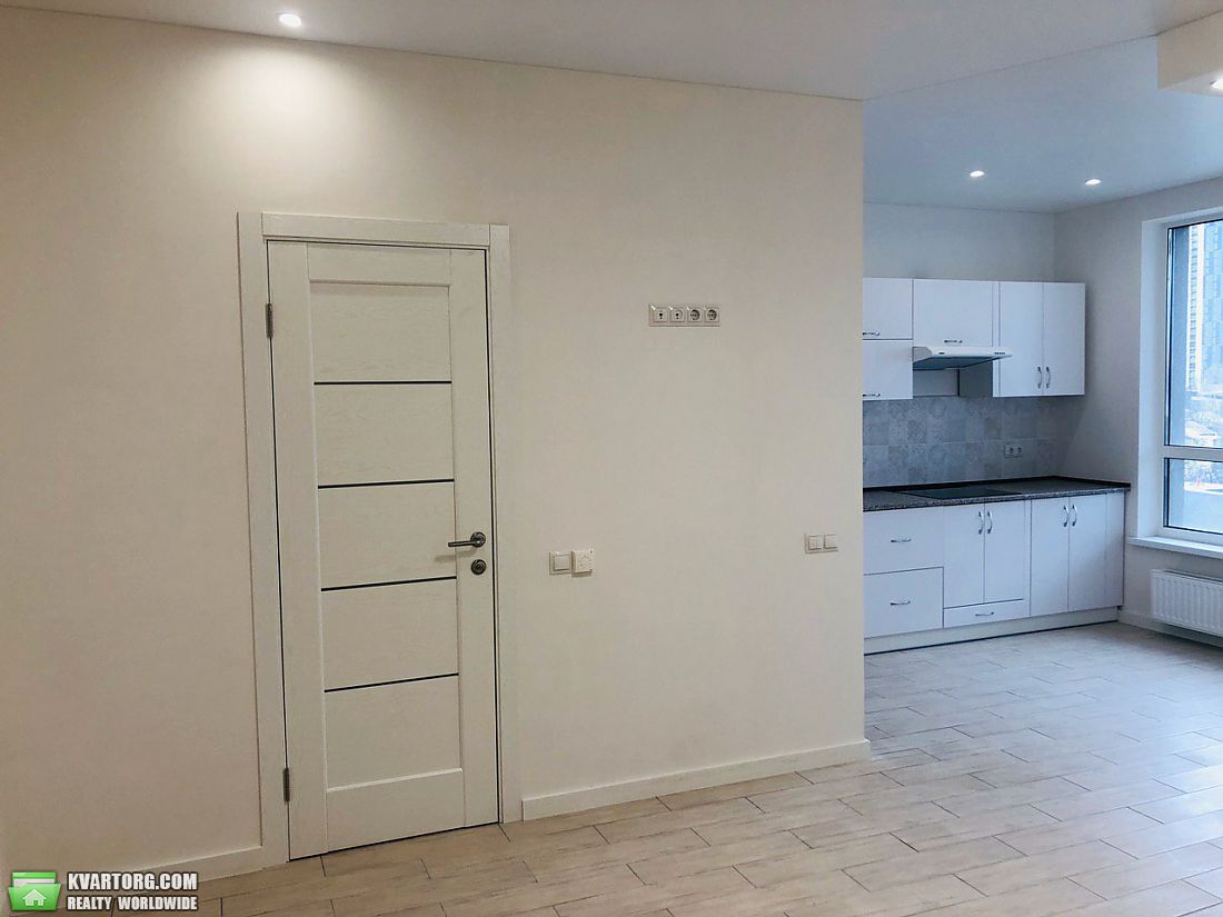 Sell 2-room apartment. Киев,  Заречная — photo 3