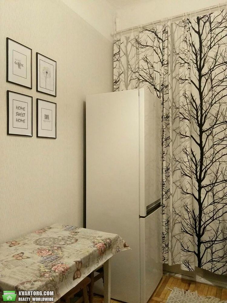 Rent out 2-room apartment. Киев,  Мазепы — photo 7