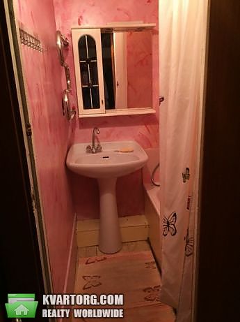 Rent out 3-room apartment. Киев,  Приречная — photo 7