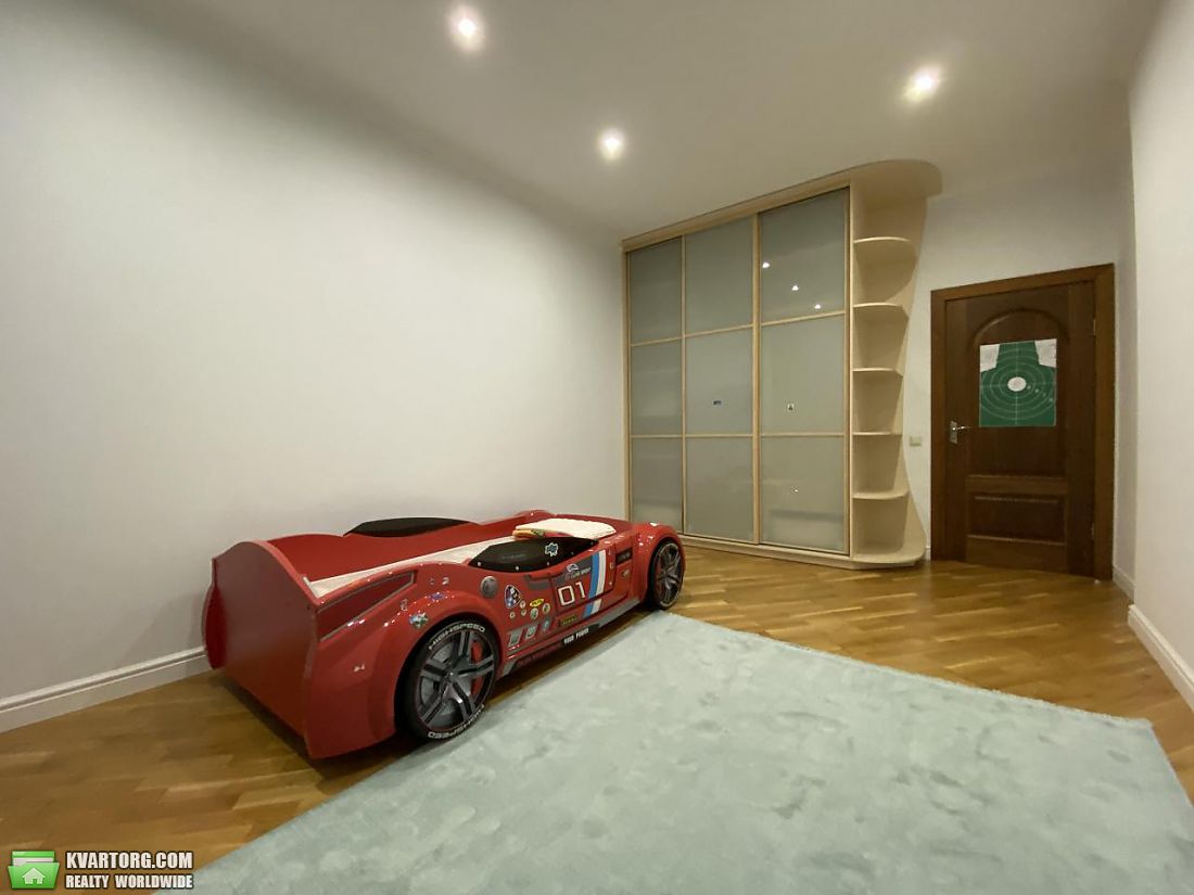 Rent out 3-room apartment. Киев,  Леси Украинки бул — photo 7