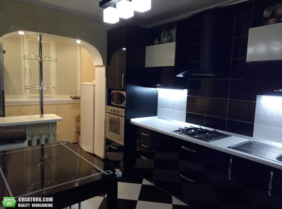 Sell 3-room apartment. Киев,  Кадетский Гай — photo 1