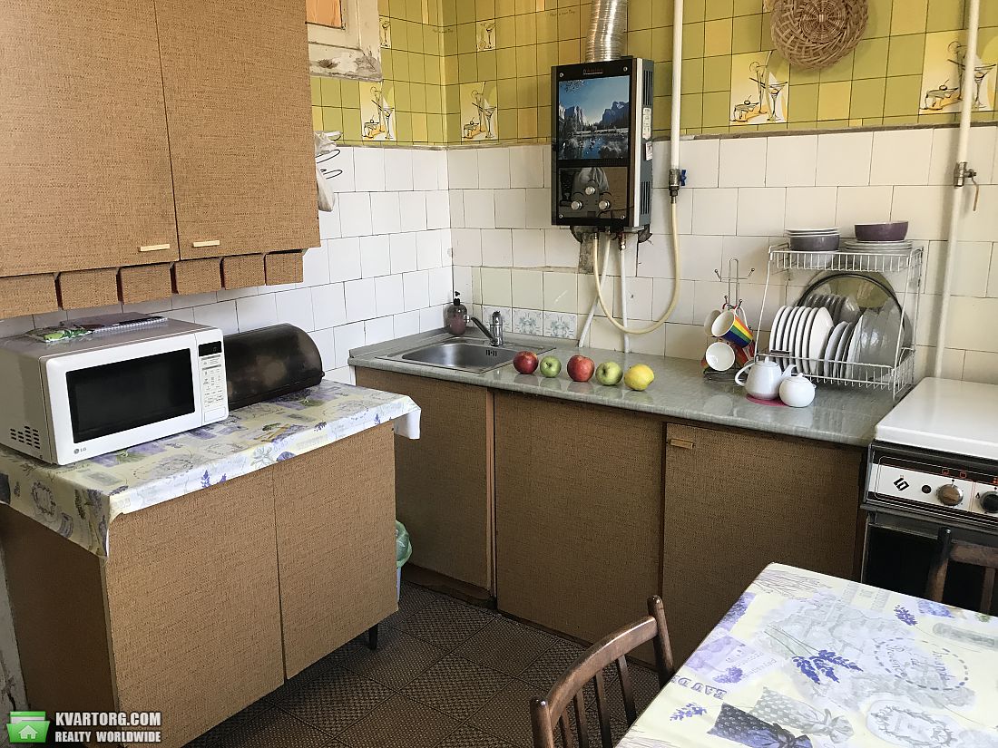 Sell 2-room apartment. Киев, б-р Леси Украинки — photo 3