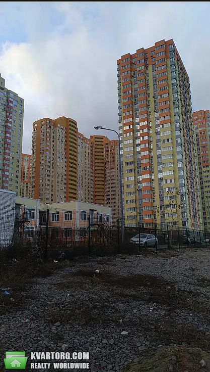 Rent out 1-room apartment. Киев, Семьи Кульженков ул. — photo 8