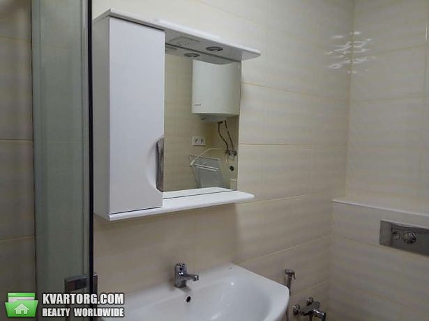 Rent out 1-room apartment. Киев, Луценко — photo 7