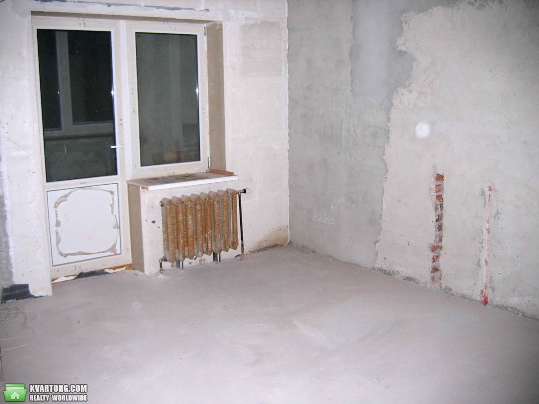 Sell 2-room apartment. Киев,  Срибнокильская — photo 3