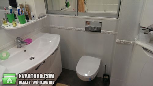 Sell 3-room apartment. Киев,  Срибнокильская — photo 2