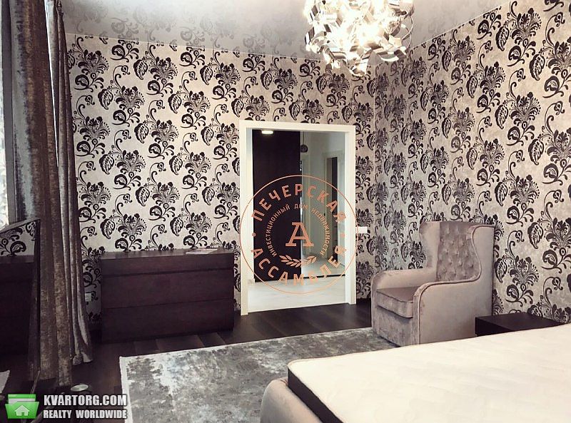 Rent out 2-room apartment. Киев, Драгомирова ул. — photo 5