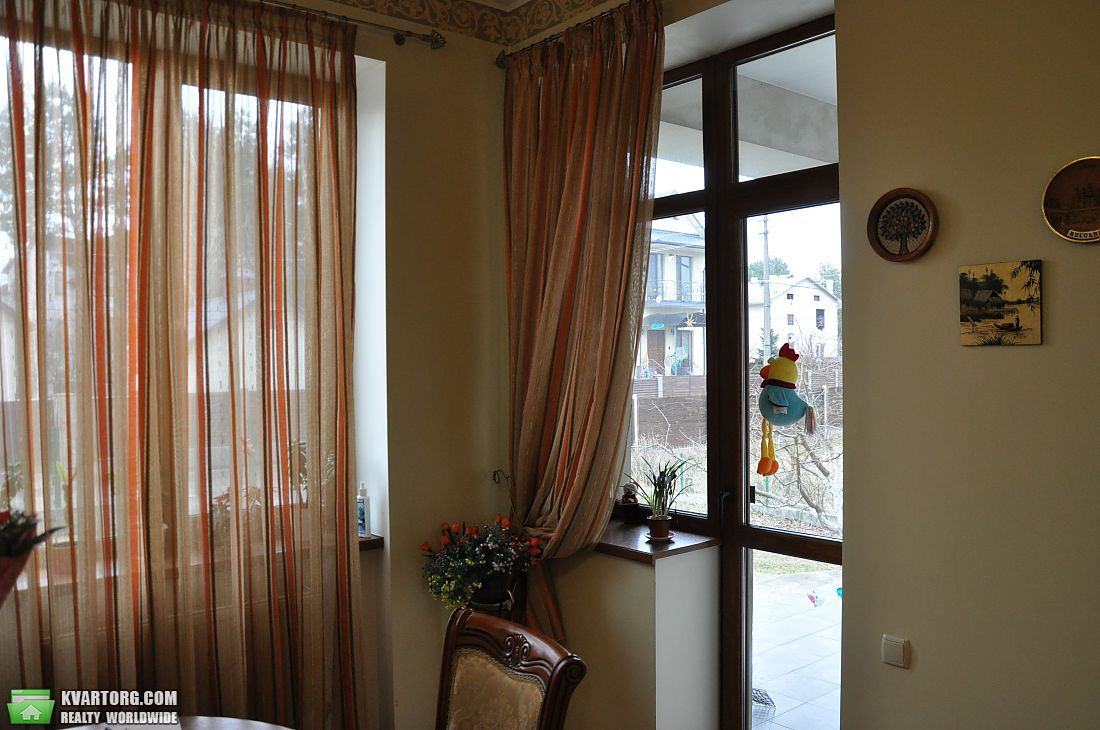 Sell house. Киев, Чайкинская — photo 1