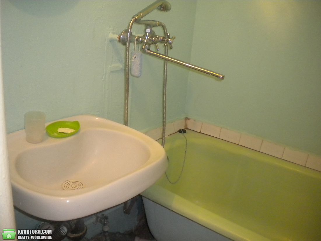 Rent out 2-room apartment. Киев,  Сабурова — photo 6